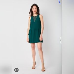 Sezane Green V-Neck Sleeveless Mini Sundress